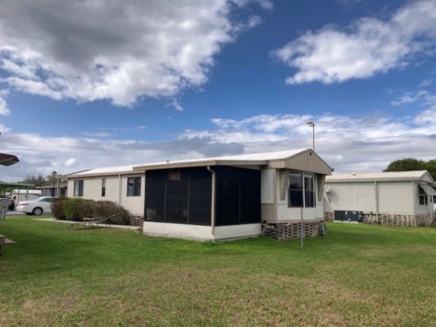 944 Reynolds Road, Lot 35, Lakeland, Florida 33801, 2 Bedrooms Bedrooms, ,1 BathroomBathrooms,55-Plus Mobile Home,For Sale,Reynolds Road, Lot 35,4509