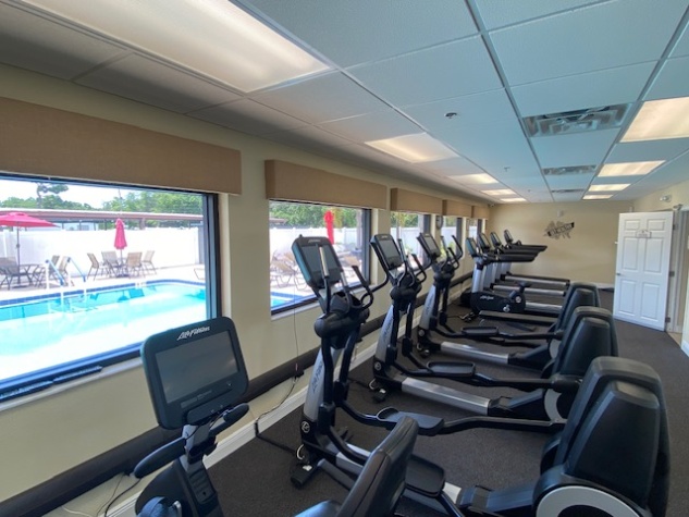 100 Hampton Rd, Lot 122, Clearwater, Florida 33759, 3 Bedrooms Bedrooms, ,2 BathroomsBathrooms,55-Plus Mobile Home,For Sale,Hampton Rd, Lot 122,4510