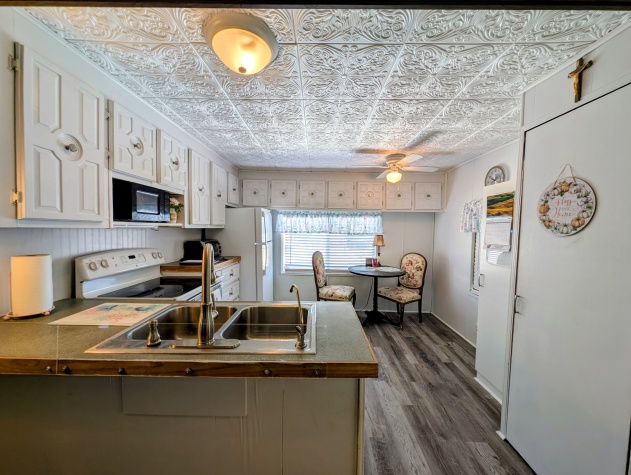 1857 Gangway Loop, Ruskin, Florida 33570, 2 Bedrooms Bedrooms, ,1 BathroomBathrooms,55-Plus Mobile Home,For Sale,Gangway Loop,4511