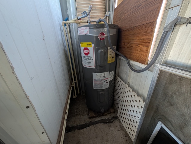 1857 Gangway Loop, Ruskin, Florida 33570, 2 Bedrooms Bedrooms, ,1 BathroomBathrooms,55-Plus Mobile Home,For Sale,Gangway Loop,4511