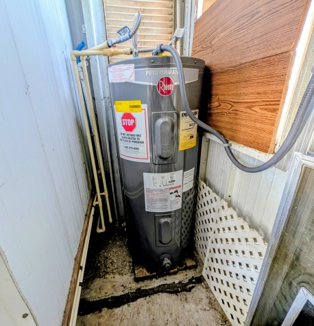 1857 Gangway Loop, Ruskin, Florida 33570, 2 Bedrooms Bedrooms, ,1 BathroomBathrooms,55-Plus Mobile Home,For Sale,Gangway Loop,4511