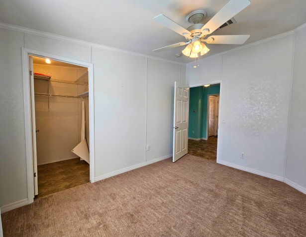 618 Sunset Circle, Frostproof, Florida 33843, 2 Bedrooms Bedrooms, ,2 BathroomsBathrooms,55-Plus Mobile Home,For Sale,Sunset Circle,4512