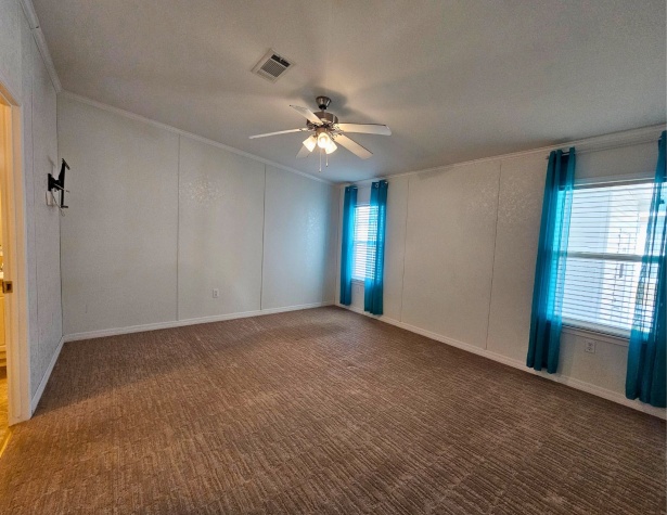 618 Sunset Circle, Frostproof, Florida 33843, 2 Bedrooms Bedrooms, ,2 BathroomsBathrooms,55-Plus Mobile Home,For Sale,Sunset Circle,4512