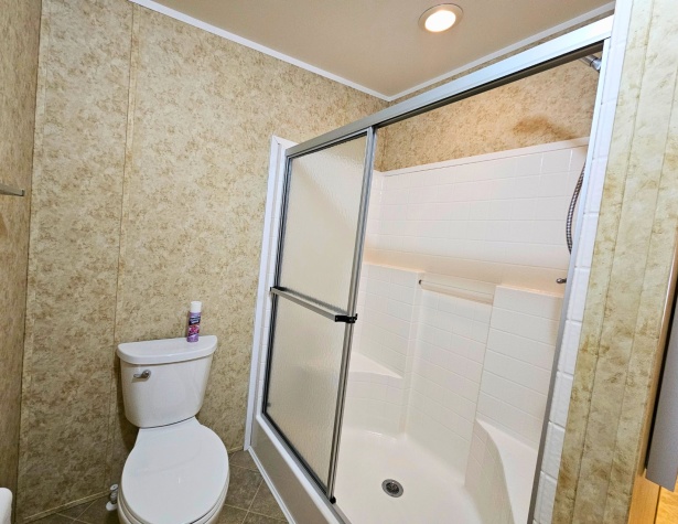 618 Sunset Circle, Frostproof, Florida 33843, 2 Bedrooms Bedrooms, ,2 BathroomsBathrooms,55-Plus Mobile Home,For Sale,Sunset Circle,4512