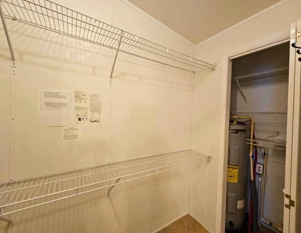 618 Sunset Circle, Frostproof, Florida 33843, 2 Bedrooms Bedrooms, ,2 BathroomsBathrooms,55-Plus Mobile Home,For Sale,Sunset Circle,4512