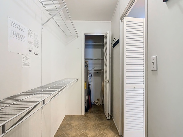 618 Sunset Circle, Frostproof, Florida 33843, 2 Bedrooms Bedrooms, ,2 BathroomsBathrooms,55-Plus Mobile Home,For Sale,Sunset Circle,4512