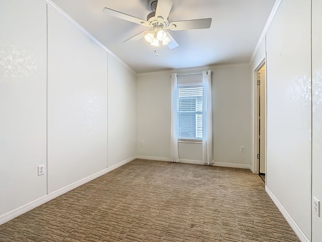 618 Sunset Circle, Frostproof, Florida 33843, 2 Bedrooms Bedrooms, ,2 BathroomsBathrooms,55-Plus Mobile Home,For Sale,Sunset Circle,4512