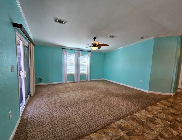 618 Sunset Circle, Frostproof, Florida 33843, 2 Bedrooms Bedrooms, ,2 BathroomsBathrooms,55-Plus Mobile Home,For Sale,Sunset Circle,4512