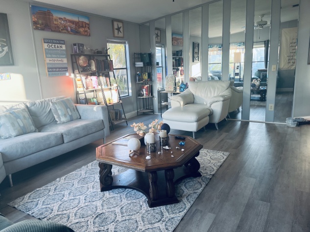 100 Hampton Rd, Lot 153, Clearwater, Florida 33759, 2 Bedrooms Bedrooms, ,2 BathroomsBathrooms,55-Plus Mobile Home,For Sale,Hampton Rd, Lot 153,4519