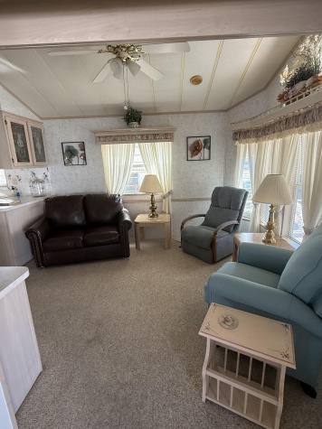 3331 Gall Blvd, Lot 376, Zephyrhills, Florida 33541, 2 Bedrooms Bedrooms, ,2 BathroomsBathrooms,55-Plus Mobile Home,For Sale,Gall Blvd, Lot 376,4522