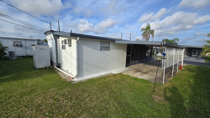 3565 58th Ave N, Lot 141, St Petersburg, Florida 33714, 1 Bedroom Bedrooms, ,1 BathroomBathrooms,55-Plus Mobile Home,For Sale,58th Ave N, Lot 141,4525