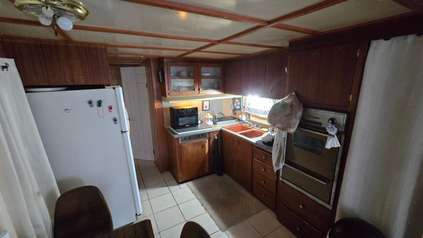 3565 58th Ave N, Lot 141, St Petersburg, Florida 33714, 1 Bedroom Bedrooms, ,1 BathroomBathrooms,55-Plus Mobile Home,For Sale,58th Ave N, Lot 141,4525