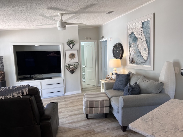 6482 Lichfield Lane, Lot 36, Sarasota, Florida 34241, 2 Bedrooms Bedrooms, ,2 BathroomsBathrooms,55-Plus Mobile Home,For Sale,Lichfield Lane, Lot 36,4528