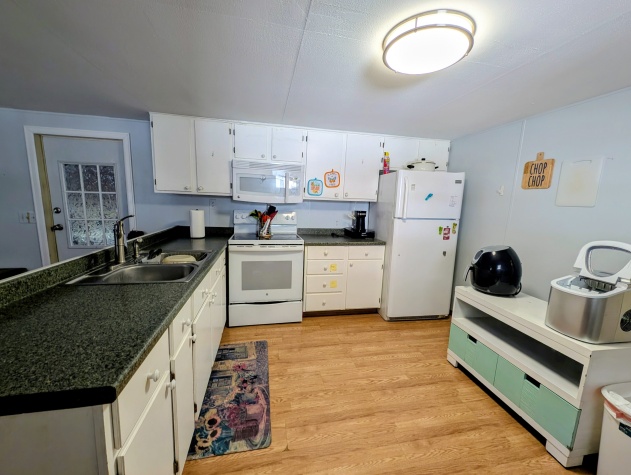 2523 Scuttlebutt Loop, Lot 343, Ruskin, Florida 33570, 2 Bedrooms Bedrooms, ,1.5 BathroomsBathrooms,55-Plus Mobile Home,For Sale,Scuttlebutt Loop, Lot 343,4530