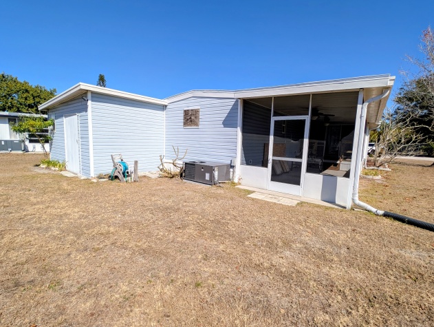 2523 Scuttlebutt Loop, Lot 343, Ruskin, Florida 33570, 2 Bedrooms Bedrooms, ,1.5 BathroomsBathrooms,55-Plus Mobile Home,For Sale,Scuttlebutt Loop, Lot 343,4530