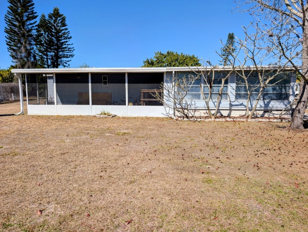 2523 Scuttlebutt Loop, Lot 343, Ruskin, Florida 33570, 2 Bedrooms Bedrooms, ,1.5 BathroomsBathrooms,55-Plus Mobile Home,For Sale,Scuttlebutt Loop, Lot 343,4530