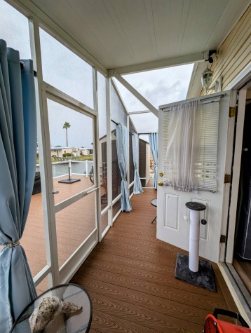 3748 Hula Circle, Ruskin, Florida 33570, 2 Bedrooms Bedrooms, ,1 BathroomBathrooms,All - Age Mobile Home,For Sale,Hula Circle,4532