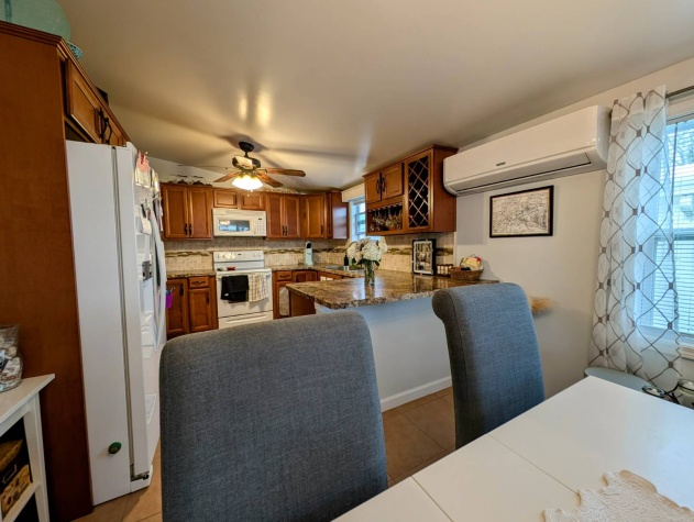 3748 Hula Circle, Ruskin, Florida 33570, 2 Bedrooms Bedrooms, ,1 BathroomBathrooms,All - Age Mobile Home,For Sale,Hula Circle,4532