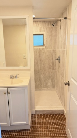 2580 Nursery Rd, Lot 211, Clearwater, Florida 33764, 2 Bedrooms Bedrooms, ,2 BathroomsBathrooms,55-Plus Mobile Home,For Sale,Nursery Rd, Lot 211,4536