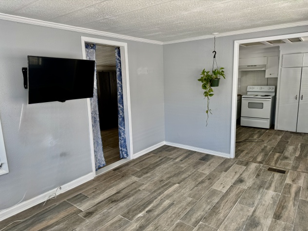 7349 Ulmerton Rd, Lot 301, Largo, Florida 33771, 2 Bedrooms Bedrooms, ,1 BathroomBathrooms,55-Plus Mobile Home,For Sale,Ulmerton Rd, Lot 301,4539