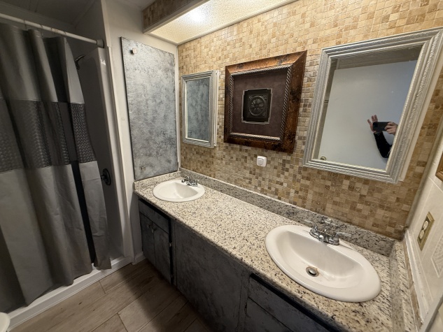 7349 Ulmerton Rd, Lot 301, Largo, Florida 33771, 2 Bedrooms Bedrooms, ,1 BathroomBathrooms,55-Plus Mobile Home,For Sale,Ulmerton Rd, Lot 301,4539