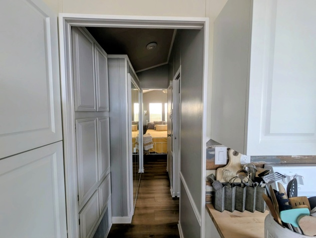 2206 Chaney Dr, Lot 541, Ruskin, Florida 33570, 1 Bedroom Bedrooms, ,1 BathroomBathrooms,55-Plus Mobile Home,For Sale,Chaney Dr, Lot 541,4540