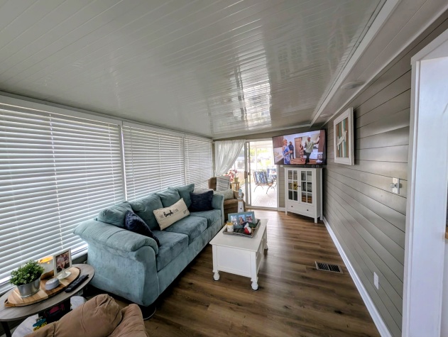 2206 Chaney Dr, Lot 541, Ruskin, Florida 33570, 1 Bedroom Bedrooms, ,1 BathroomBathrooms,55-Plus Mobile Home,For Sale,Chaney Dr, Lot 541,4540