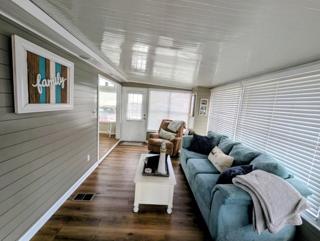 2206 Chaney Dr, Lot 541, Ruskin, Florida 33570, 1 Bedroom Bedrooms, ,1 BathroomBathrooms,55-Plus Mobile Home,For Sale,Chaney Dr, Lot 541,4540