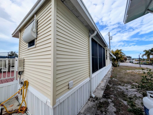 2206 Chaney Dr, Lot 347, Ruskin, Florida 33570, 3 Bedrooms Bedrooms, ,1.5 BathroomsBathrooms,55-Plus Mobile Home,For Sale,Chaney Dr, Lot 347,4545