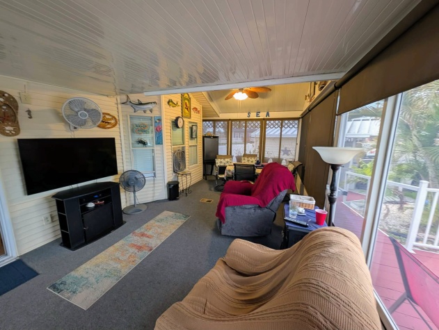 2206 Chaney Dr, Lot 347, Ruskin, Florida 33570, 3 Bedrooms Bedrooms, ,1.5 BathroomsBathrooms,55-Plus Mobile Home,For Sale,Chaney Dr, Lot 347,4545