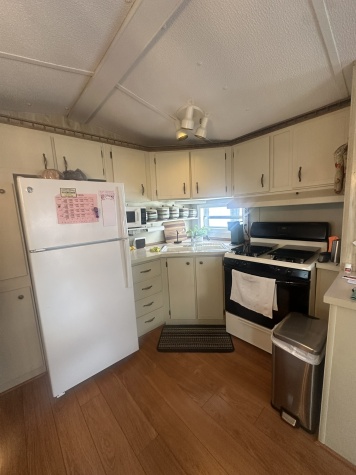 8225 Arevee Dr, Lot 632, New Port Richey, Florida 34653, 1 Bedroom Bedrooms, ,1 BathroomBathrooms,55-Plus Mobile Home,For Sale,Arevee Dr, Lot 632,4549