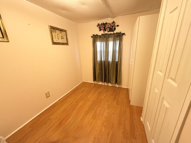 106 Diogenes St, Dunedin, Florida 34098, 2 Bedrooms Bedrooms, ,1 BathroomBathrooms,55-Plus Mobile Home,For Sale,Diogenes St,4551