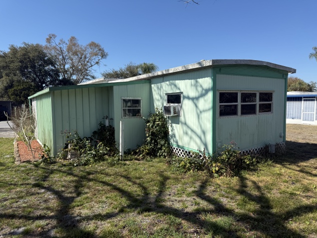 106 Diogenes St, Dunedin, Florida 34098, 2 Bedrooms Bedrooms, ,1 BathroomBathrooms,55-Plus Mobile Home,For Sale,Diogenes St,4551