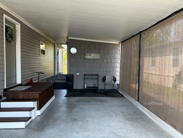 3643 Renee Ct, Ellenton, Florida 34222, 2 Bedrooms Bedrooms, ,1 BathroomBathrooms,55-Plus Mobile Home,For Sale,Renee Ct,4552