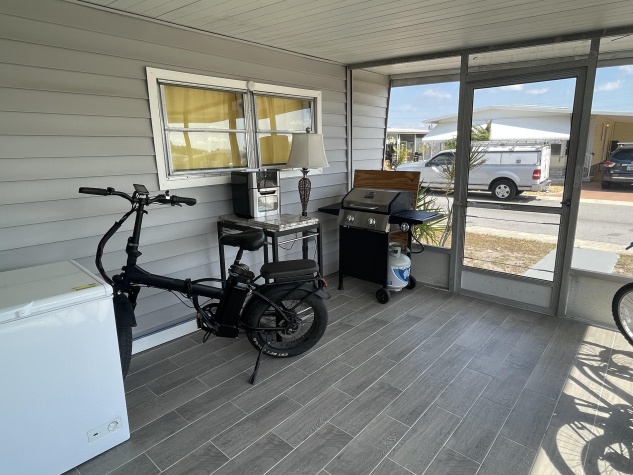 29081 US Hwy 19 N, Lot 212, Clearwater, Florida 33761, 2 Bedrooms Bedrooms, ,2 BathroomsBathrooms,55-Plus Mobile Home,For Sale,US Hwy 19 N, Lot 212,4554