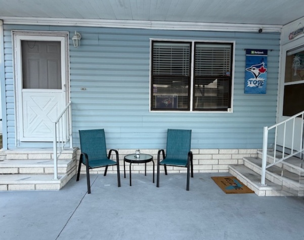 100 Hampton Rd, Lot 270, Clearwater, Florida 33759, 2 Bedrooms Bedrooms, ,2 BathroomsBathrooms,55-Plus Mobile Home,For Sale,Hampton Rd, Lot 270,4558