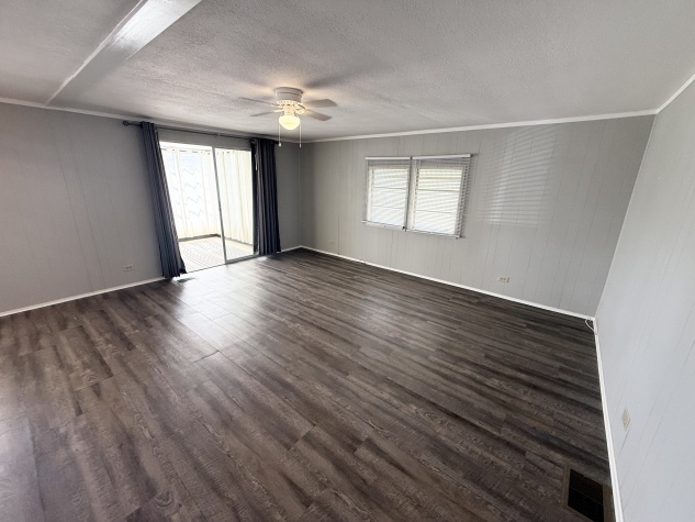 3113 State Road 580, Lot 185, Safety Harbor, Florida 34695, 2 Bedrooms Bedrooms, ,2 BathroomsBathrooms,55-Plus Mobile Home,For Sale,State Road 580, Lot 185,4560