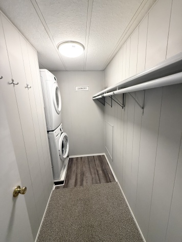 3113 State Road 580, Lot 185, Safety Harbor, Florida 34695, 2 Bedrooms Bedrooms, ,2 BathroomsBathrooms,55-Plus Mobile Home,For Sale,State Road 580, Lot 185,4560