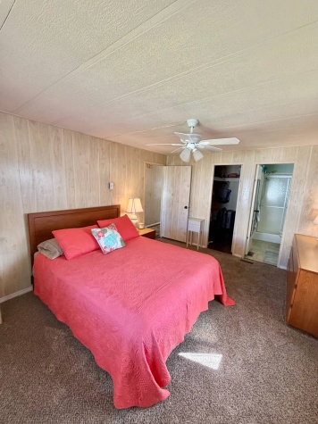 751 10th St E, Lot 404, Palmetto, Florida 34221, 2 Bedrooms Bedrooms, ,2 BathroomsBathrooms,55-Plus Mobile Home,For Sale,10th St E, Lot 404,4562