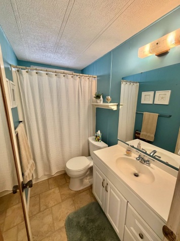 751 10th St E, Lot 404, Palmetto, Florida 34221, 2 Bedrooms Bedrooms, ,2 BathroomsBathrooms,55-Plus Mobile Home,For Sale,10th St E, Lot 404,4562