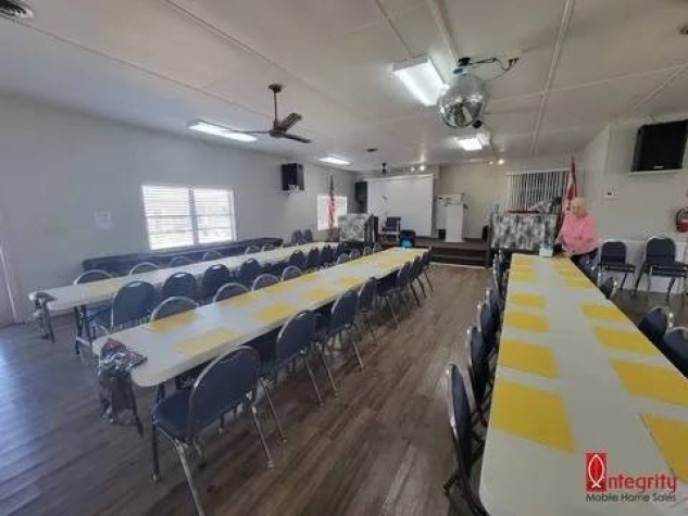 751 10th St E, Lot 404, Palmetto, Florida 34221, 2 Bedrooms Bedrooms, ,2 BathroomsBathrooms,55-Plus Mobile Home,For Sale,10th St E, Lot 404,4562