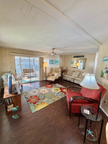 751 10th St E, Lot 404, Palmetto, Florida 34221, 2 Bedrooms Bedrooms, ,2 BathroomsBathrooms,55-Plus Mobile Home,For Sale,10th St E, Lot 404,4562