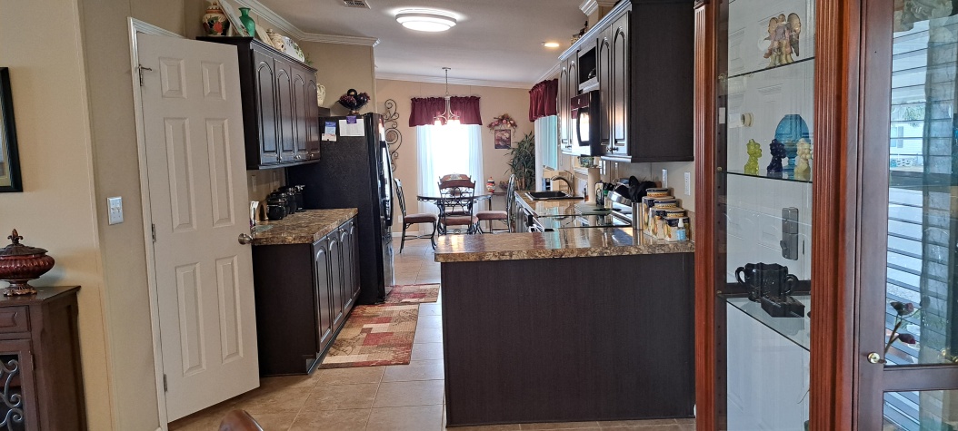 66257 Oxford Rd, Pinellas Park, Florida 33782, 2 Bedrooms Bedrooms, ,2 BathroomsBathrooms,55-Plus Mobile Home,For Sale,Oxford Rd,4565