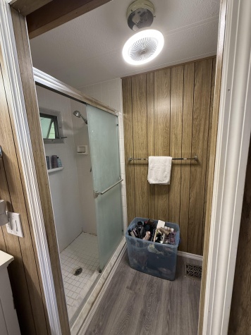 7001 142nd Avenue, Lot 146, Largo, Florida 33771, 2 Bedrooms Bedrooms, ,2 BathroomsBathrooms,55-Plus Mobile Home,For Sale,142nd ,146,4567