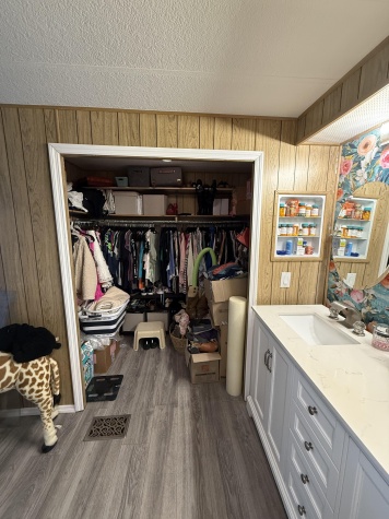 7001 142nd Avenue, Lot 146, Largo, Florida 33771, 2 Bedrooms Bedrooms, ,2 BathroomsBathrooms,55-Plus Mobile Home,For Sale,142nd ,146,4567