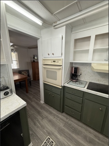 7001 142nd Avenue, Lot 146, Largo, Florida 33771, 2 Bedrooms Bedrooms, ,2 BathroomsBathrooms,55-Plus Mobile Home,For Sale,142nd ,146,4567