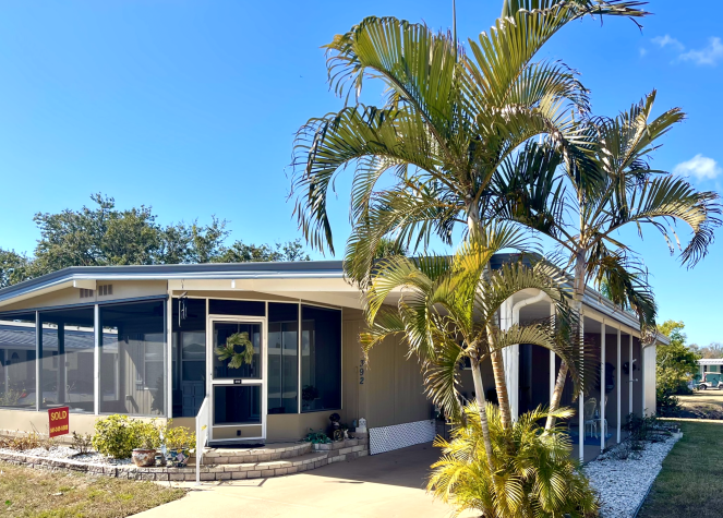 392 Sandpiper Cove, Ellenton, Florida 34222, 2 Bedrooms Bedrooms, ,2 BathroomsBathrooms,55-Plus Mobile Home,For Sale,Sandpiper Cove,4569
