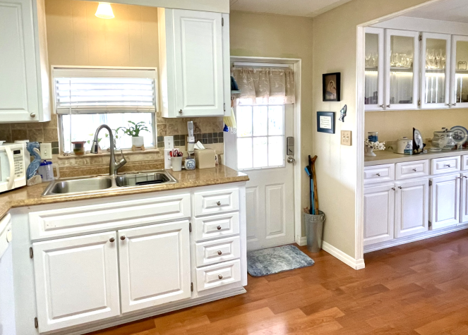 392 Sandpiper Cove, Ellenton, Florida 34222, 2 Bedrooms Bedrooms, ,2 BathroomsBathrooms,55-Plus Mobile Home,For Sale,Sandpiper Cove,4569