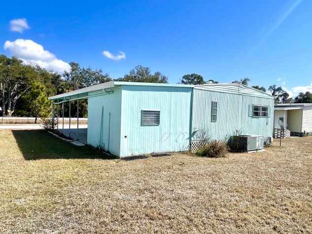 1030 Royal Palm Way, Ellenton, Florida 34222, 2 Bedrooms Bedrooms, ,2 BathroomsBathrooms,55-Plus Mobile Home,For Sale,Royal Palm Way,4570