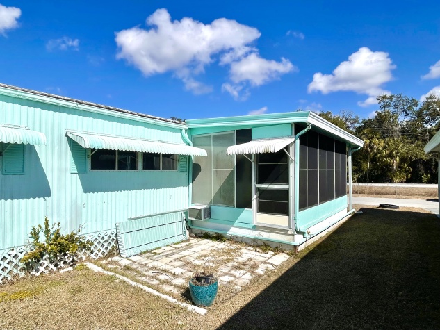 1030 Royal Palm Way, Ellenton, Florida 34222, 2 Bedrooms Bedrooms, ,2 BathroomsBathrooms,55-Plus Mobile Home,For Sale,Royal Palm Way,4570